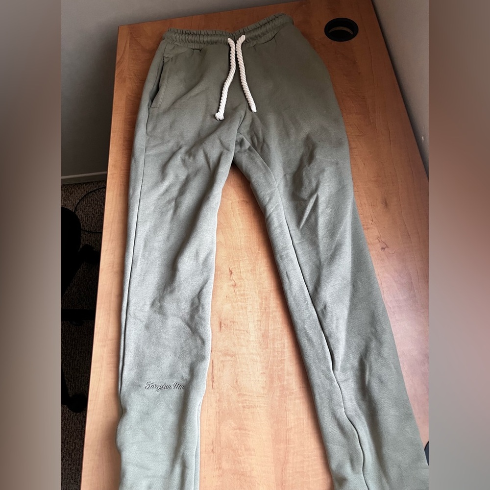 Syna world joggers